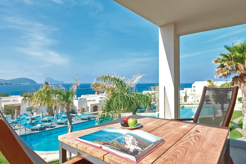 7Pines Resort Ibiza Â· Destination by Hyatt ●●●●●