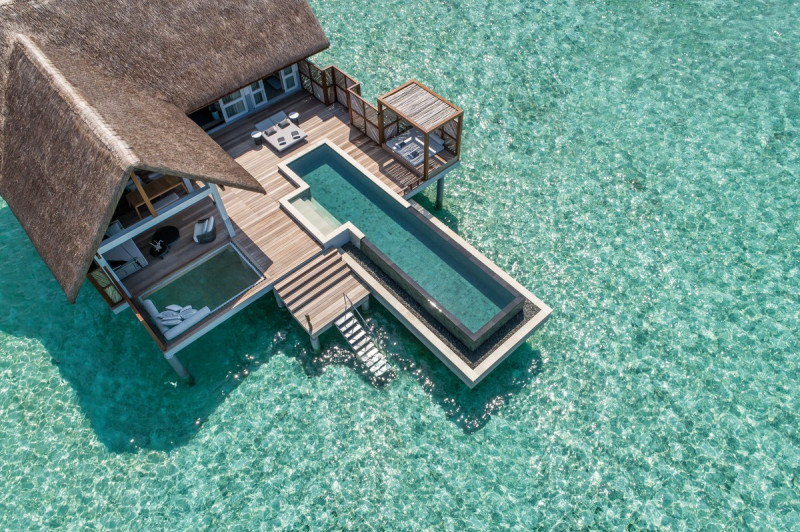 Four Seasons Resort Maldives at Landaa Giraavaru ●●●●●●