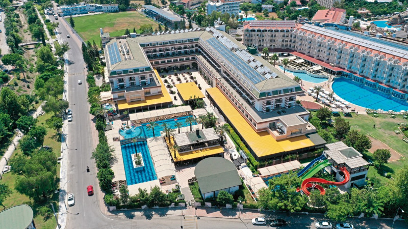 Crystal De Luxe Comfort Collection