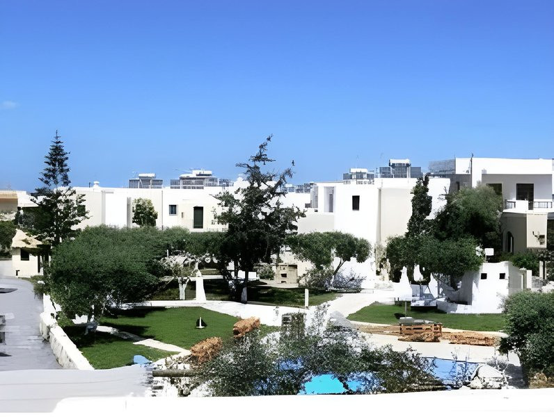 Ourania Apartments ●●●