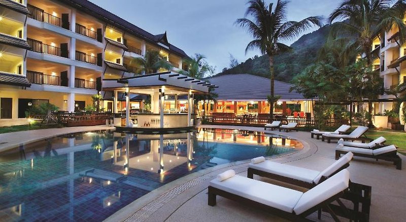 Radisson Resort and Suites Phuket ●●●●●