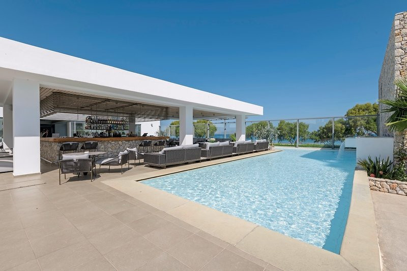 Diamond Deluxe Hotel ●●●●●