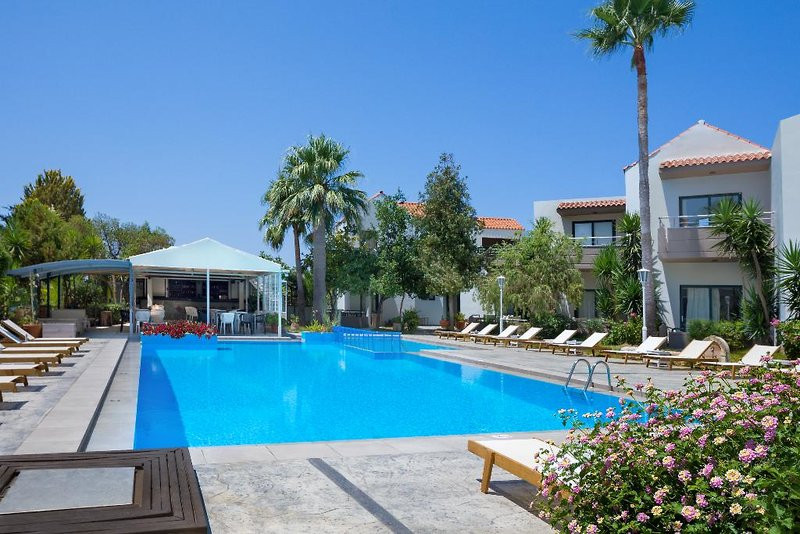 Nireas Hotel ●●