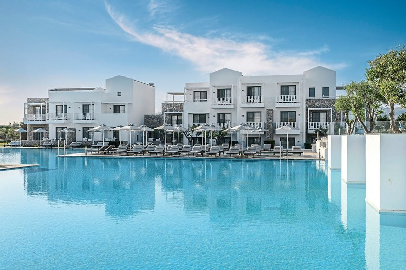 Diamond Deluxe Hotel ●●●●●