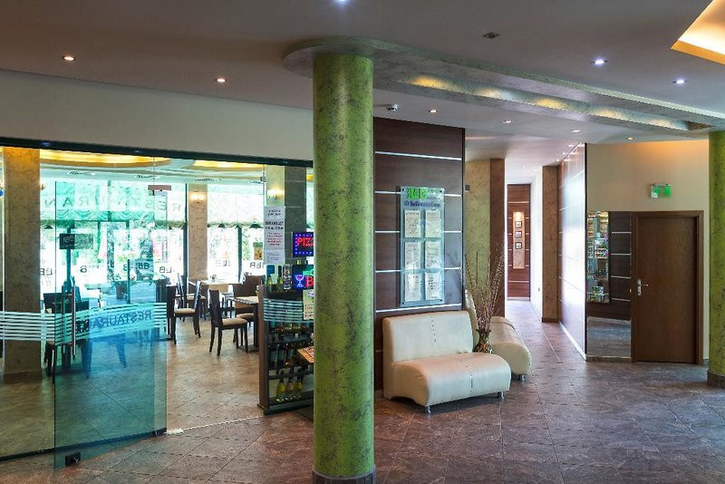 Hotel L&B ●●●