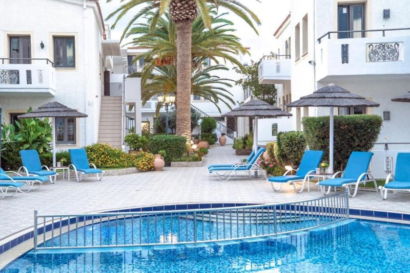 Flamingos Hotel ●●●●