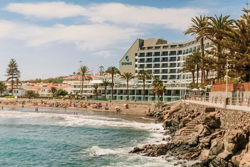 Don Gregory by Dunas