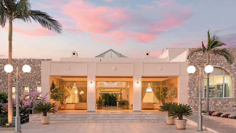 Horizon Beach Resort ●●●●○