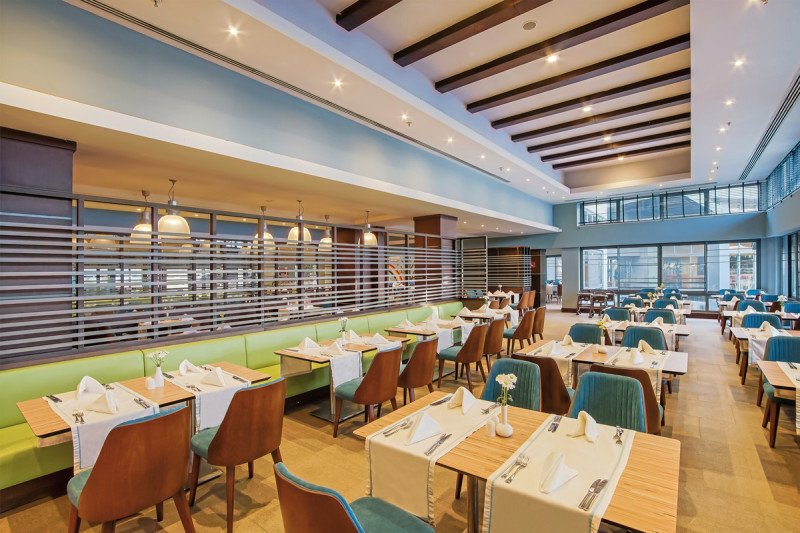 Limak Lara De Luxe Resort