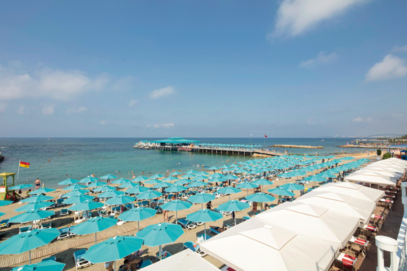 Granada Luxury Beach