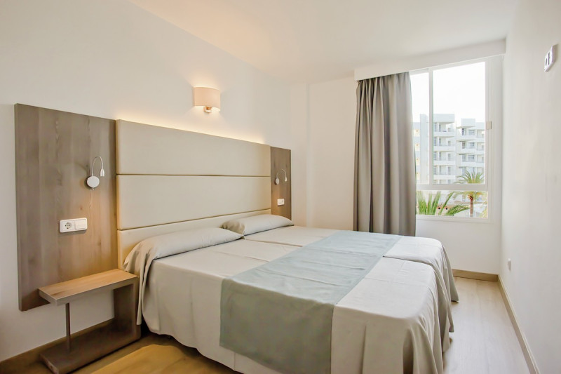 Playa Dorada ●●●○