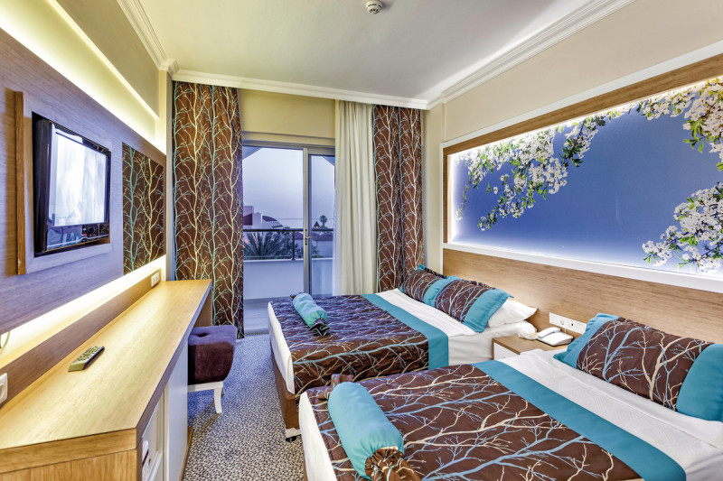 Wohnbeispiel Doppelzimmer Poolblick