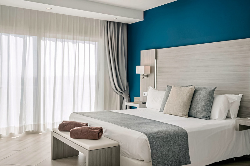 Royal Palm Resort & Spa