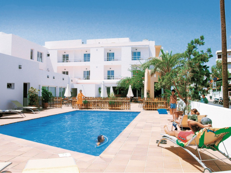 Roca Plana Formentera ●●●○