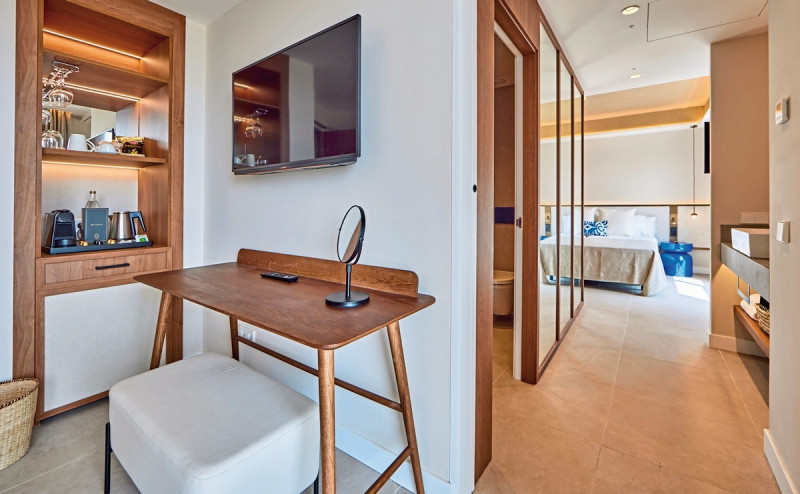 Universal Grand LeÃ³n & Spa ●●●●●