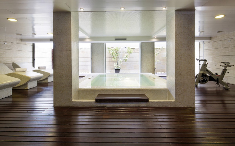 HM Jaime III ●●●●○