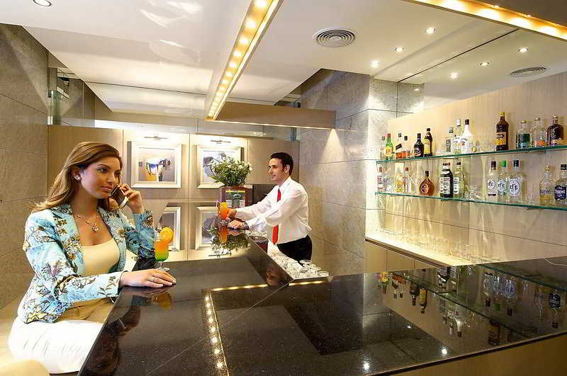 Ontur Izmir Otel ●●●●