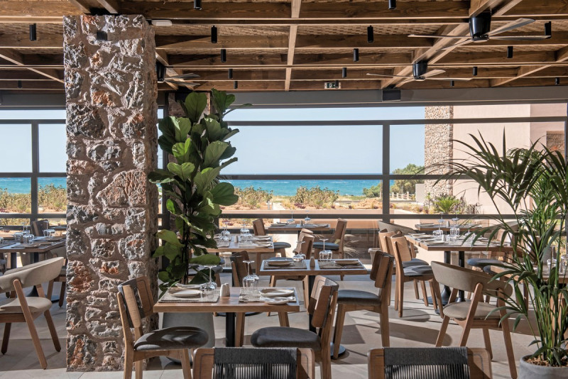 Paralos Venus Suites