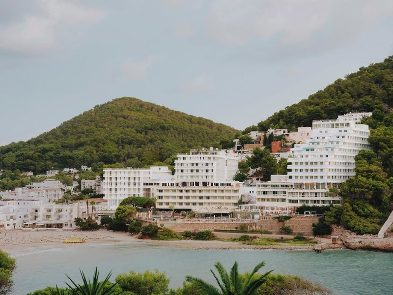 Mondrian Ibiza ●●●●●