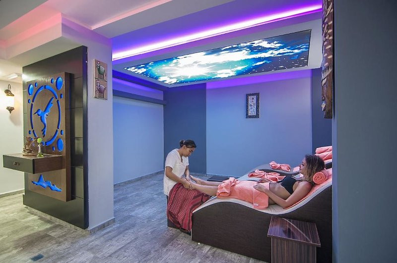 Kolibri Hotel ●●●●