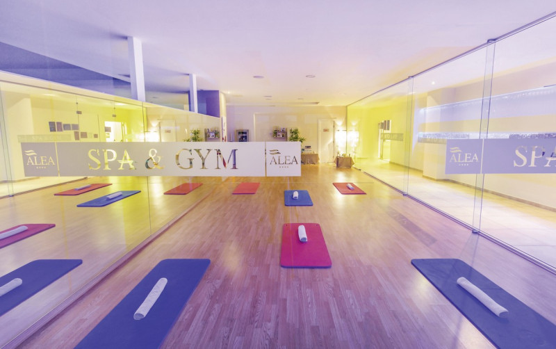 Alea Hotel & Suites ●●●●○