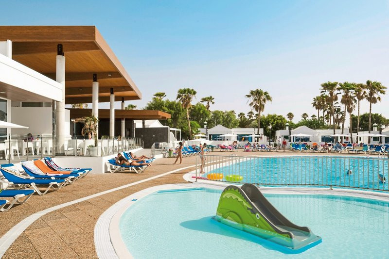 Hyde Park Lane ●●●