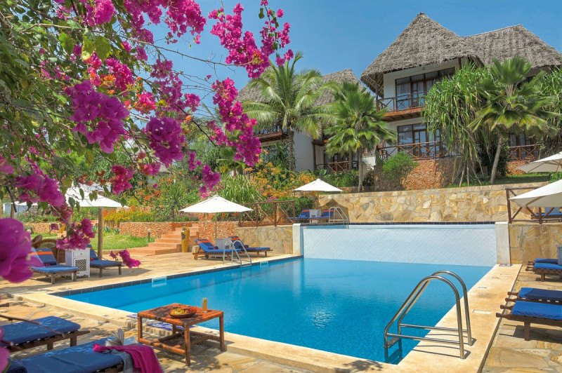 Sultan Sands Island Resort