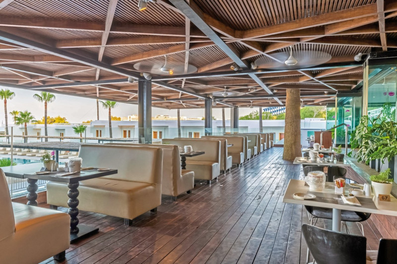 Napa Mermaid Hotel & Suites ●●●●○