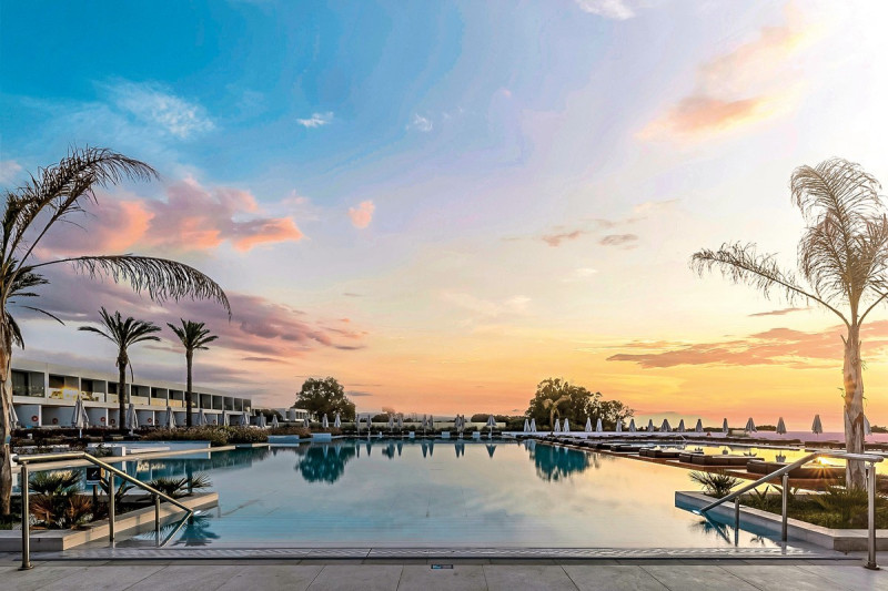 Gennadi Grand Resort ●●●●●