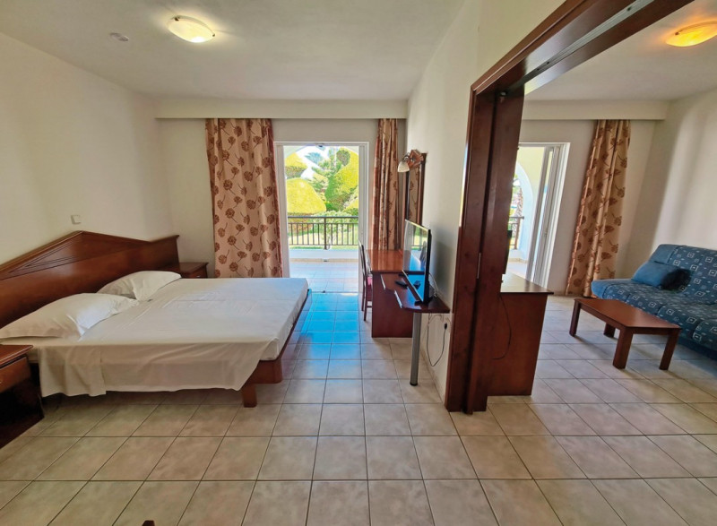 Corali Hotel ●●●●