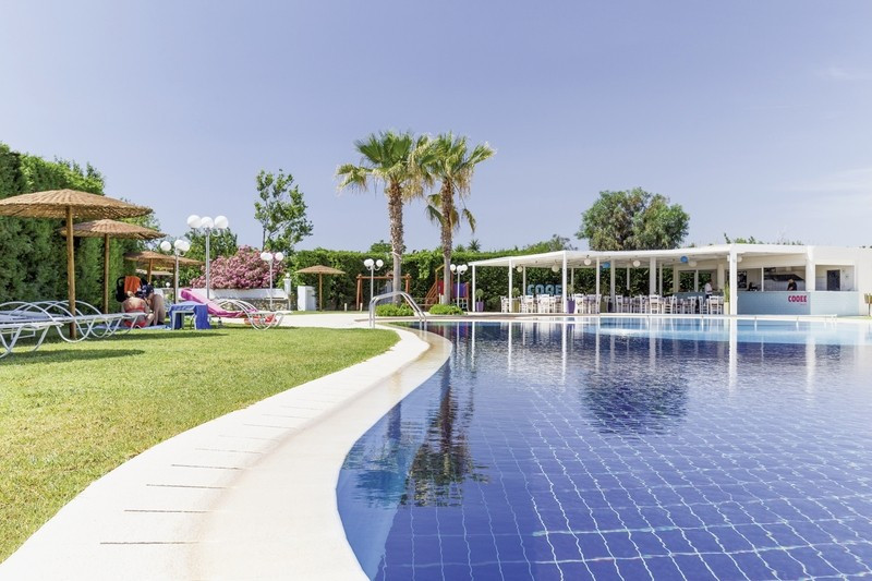 Afandou Bay & Suites ●●●●○