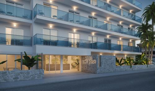 Sant Jordi ●●●●