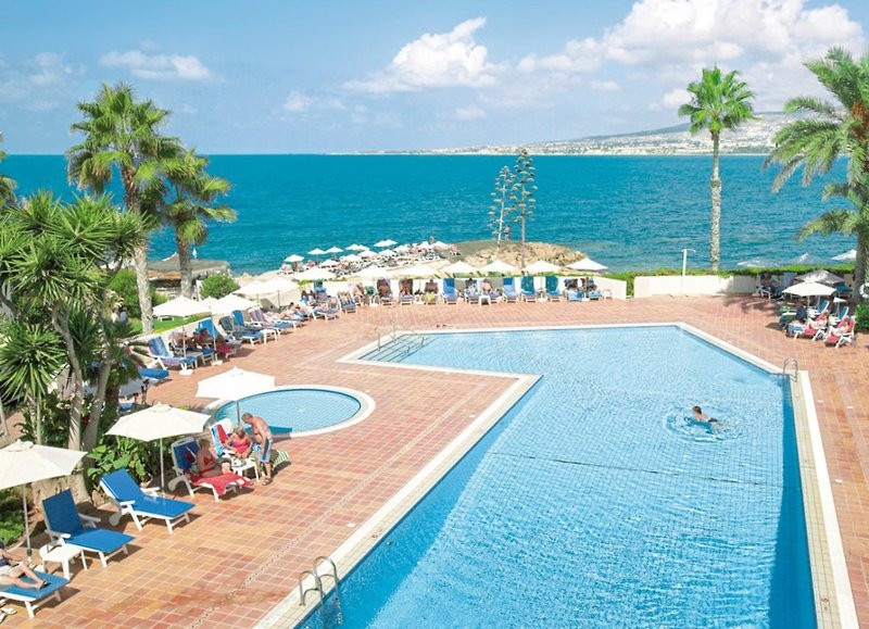 Cynthiana Beach Hotel ●●●