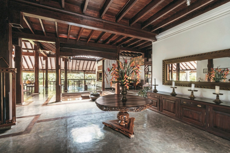 Uga Ulagalla ●●●●●