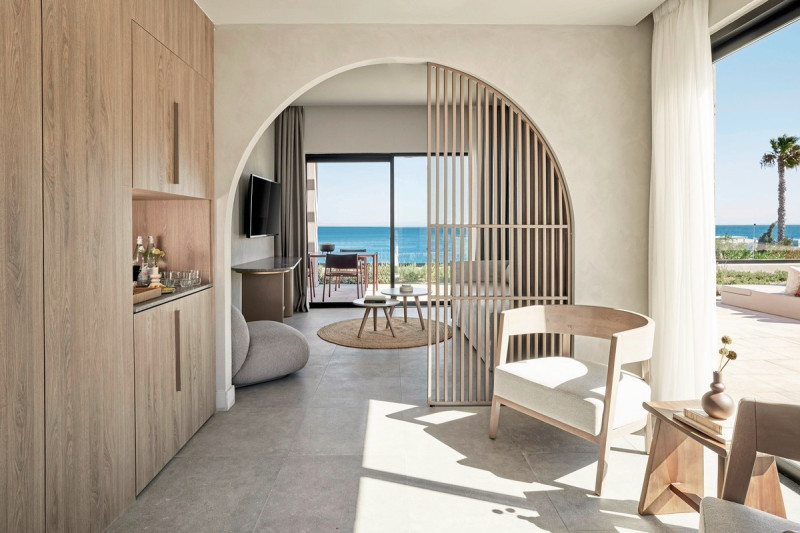 Helea Lifestyle Beach Resort ●●●●●