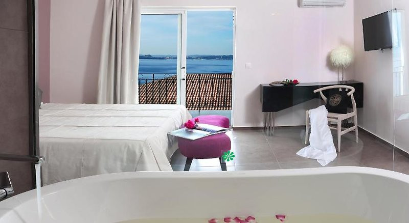 Pantokrator Hotel