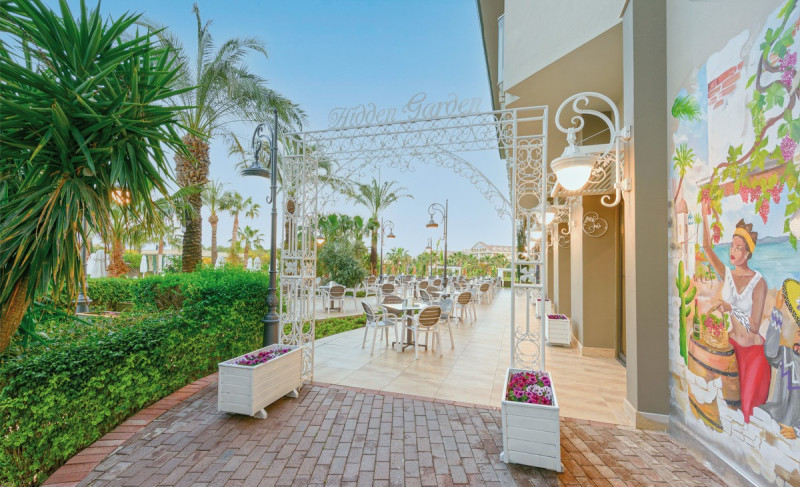 Novum Garden Side ●●●●●