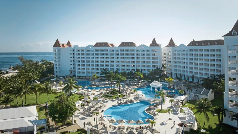 Bahia Principe Luxury Runaway Bay