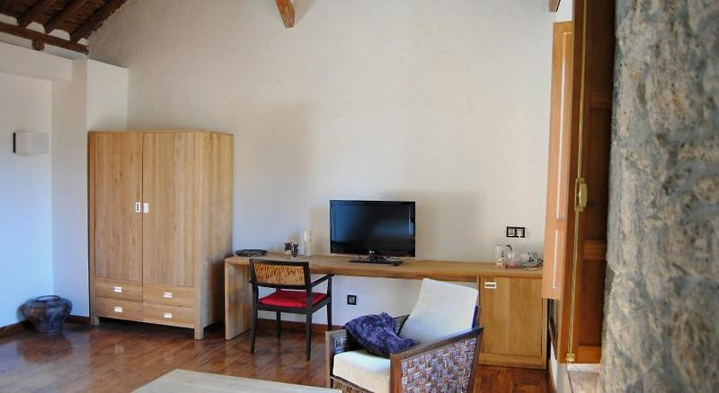 Rural El MondalÃ³n ●●●●