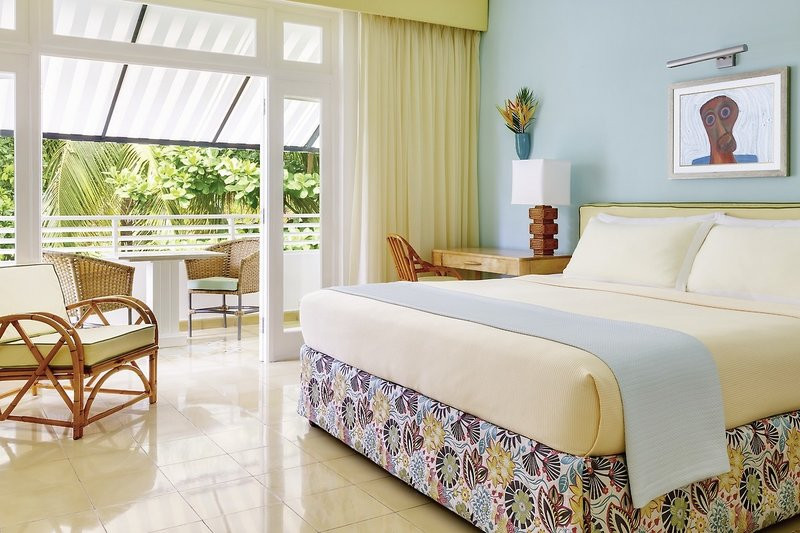 Couples Tower Isle ●●●●○