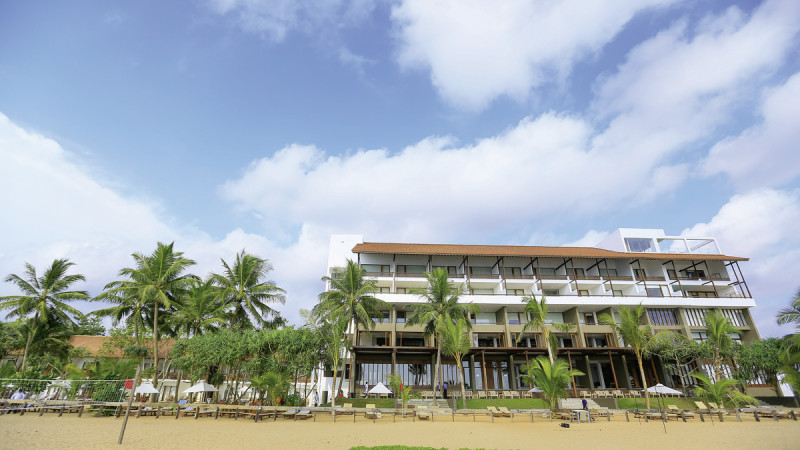 Pandanus Beach Resort & Spa