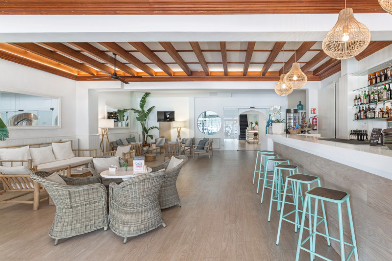 FERGUS Style Sóller Beach