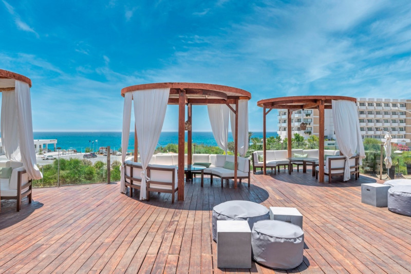 Napa Mermaid Hotel & Suites ●●●●○