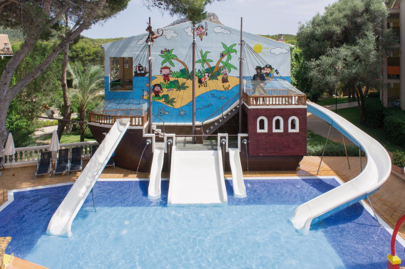 Zafiro Cala Mesquida ●●●●○