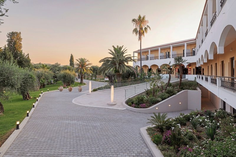 Paradise Hotel Corfu ●●●