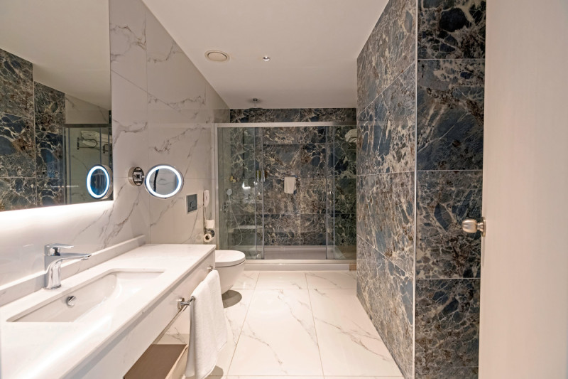 Beispiel Bad Suite Deluxe seitl. Meerblick