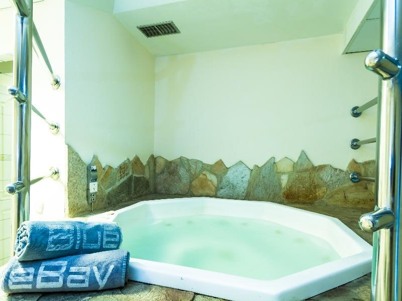 BlueBay Beach Club ●●●●