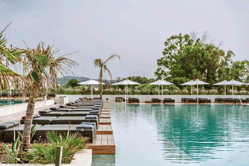 Gennadi Grand Resort ●●●●●