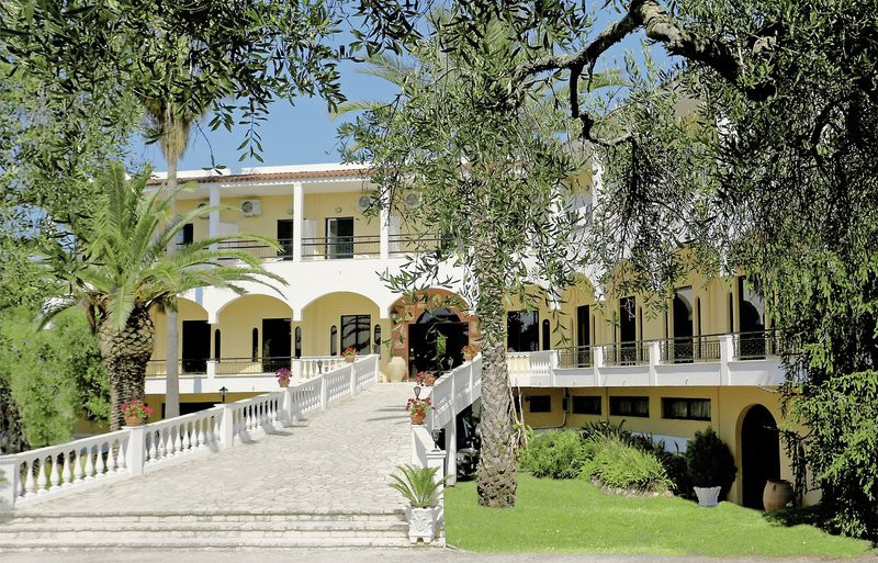 Paradise Hotel Corfu ●●●