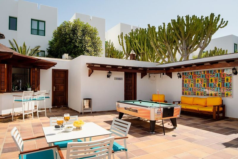 Nazaret Mansion ●●●